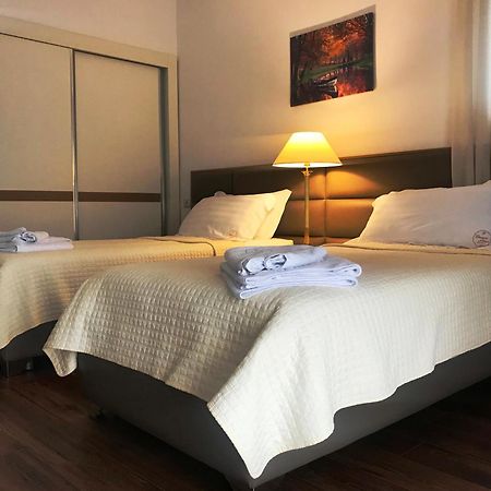 Chateau Linza Resort ティラナ エクステリア 写真