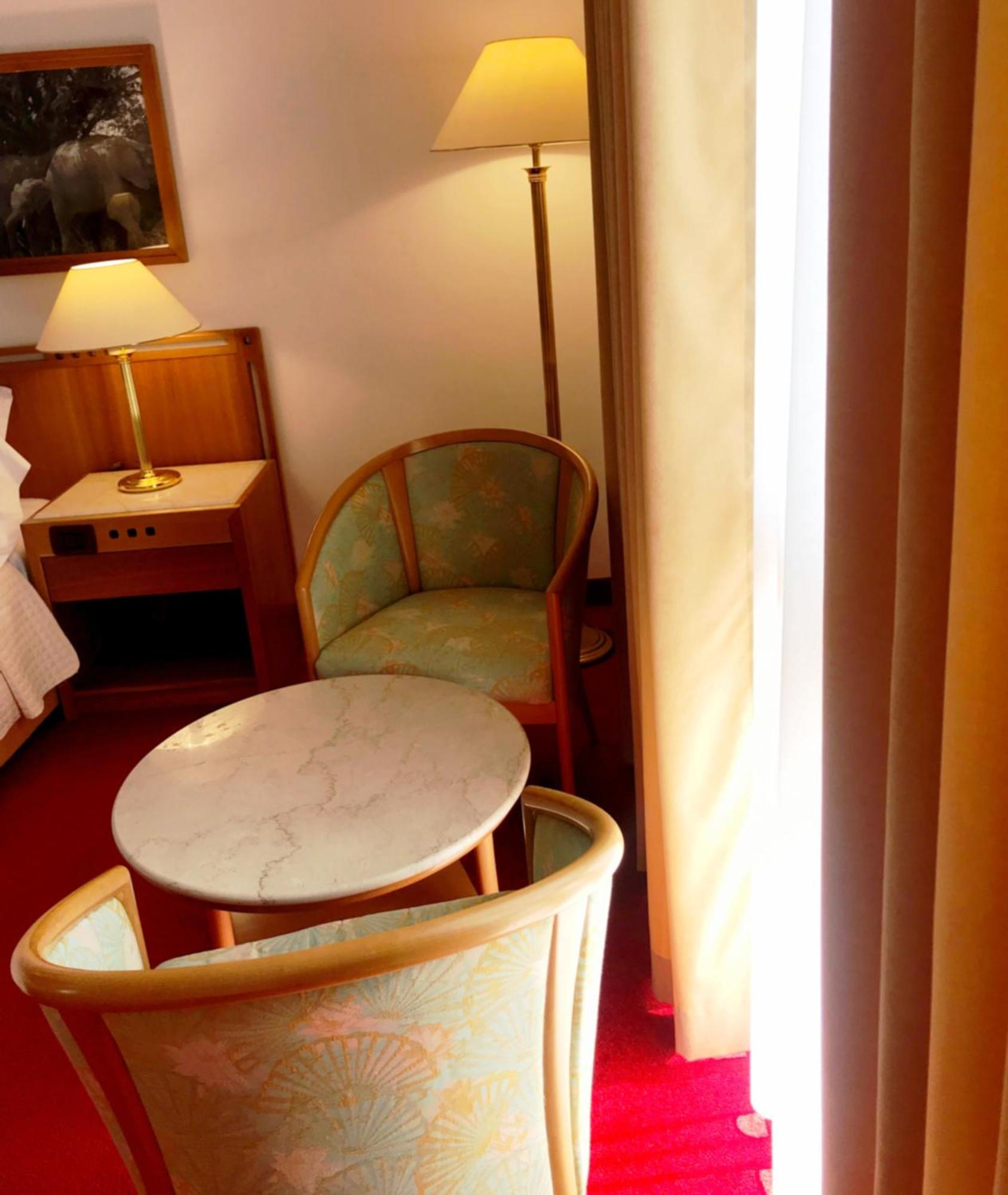 Chateau Linza Resort ティラナ エクステリア 写真